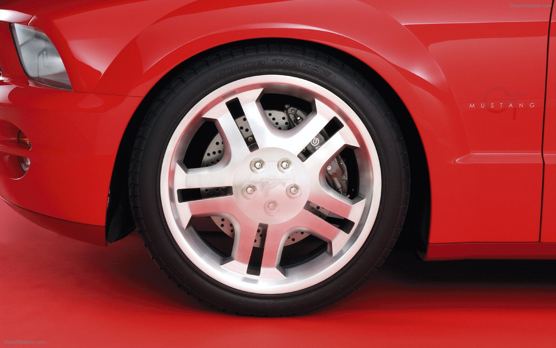 Ford Mustang GT Concept (2004)